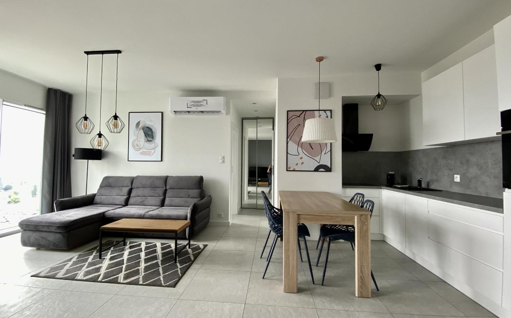 Towarowa Aparthotel *